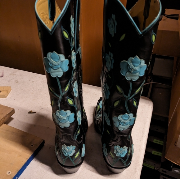 O'Susanna 14" Wedding Boots - Picture 4 of 5